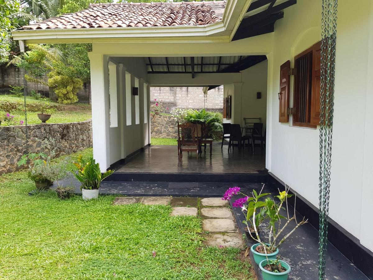 Hotel Chitra Ayurveda Bentota Exterior foto
